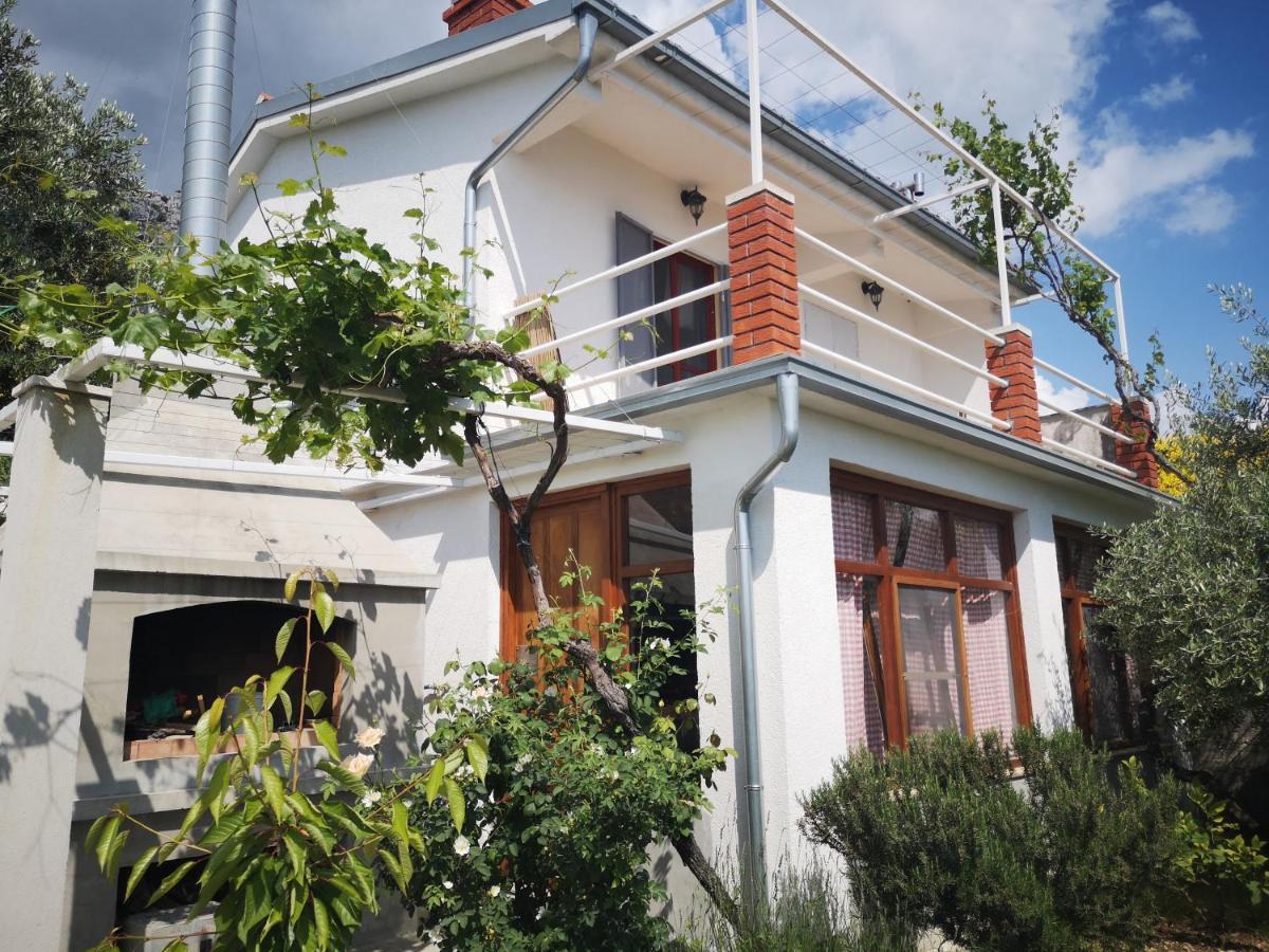 Holiday Home Betty 耶塞尼采 外观 照片